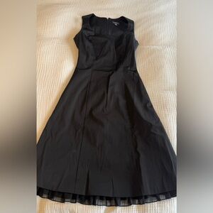 🌸Mexx Satin Ruffle hem dress